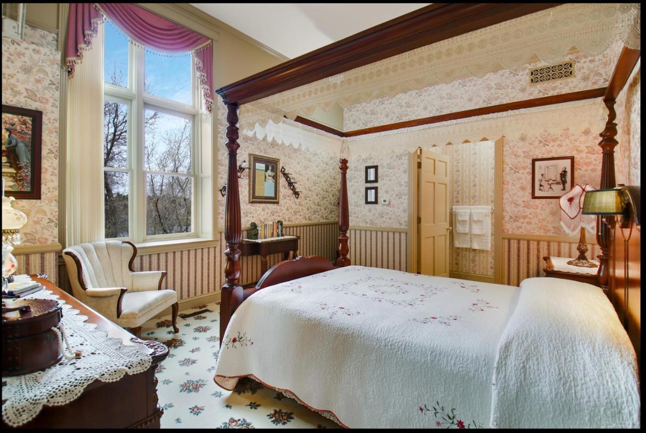Carnegie Hall Boutique Hotel Ladysmith ภายนอก รูปภาพ