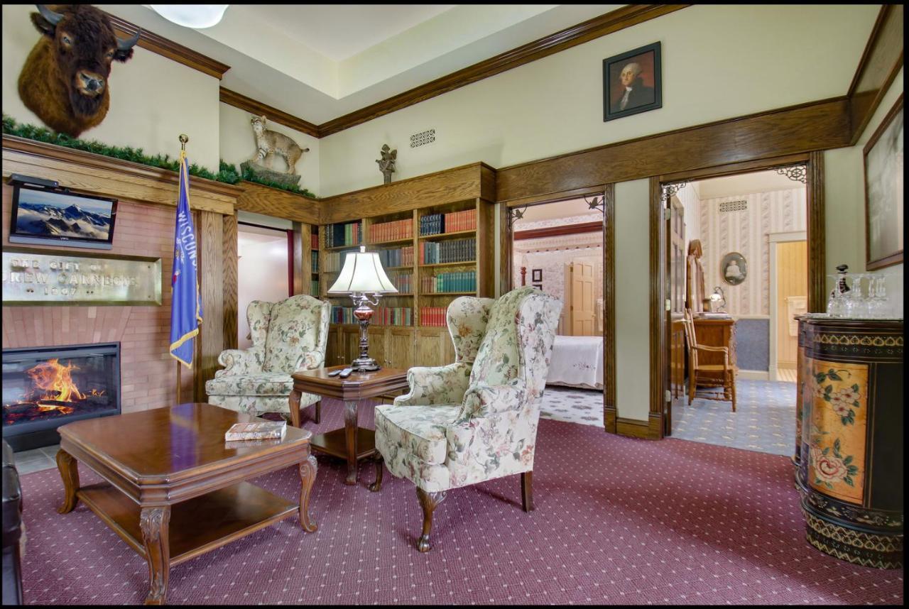 Carnegie Hall Boutique Hotel Ladysmith ภายนอก รูปภาพ